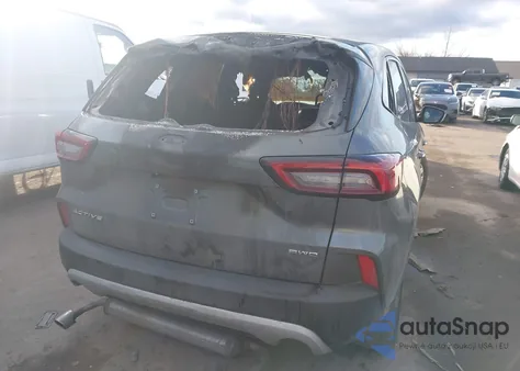 2023 Ford Escape Active z USA, uszkodzony, nr VIN 1FMCU9GN6PUA45059